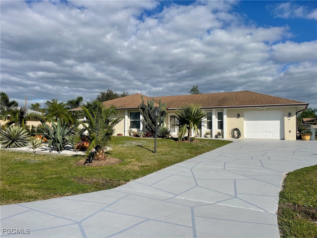 306 5th Avenue Lehigh Acres FL 33936 2025007283 image1