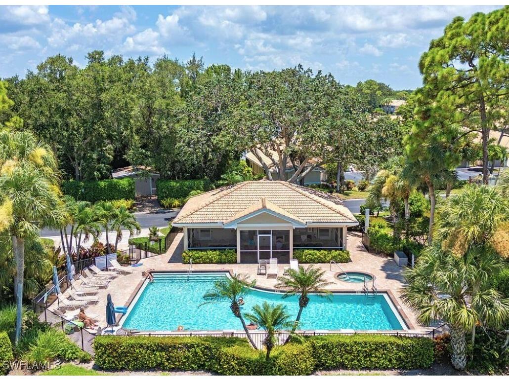 306 Emerald Bay Circle #J-8 Naples FL 34110 225072546 image1