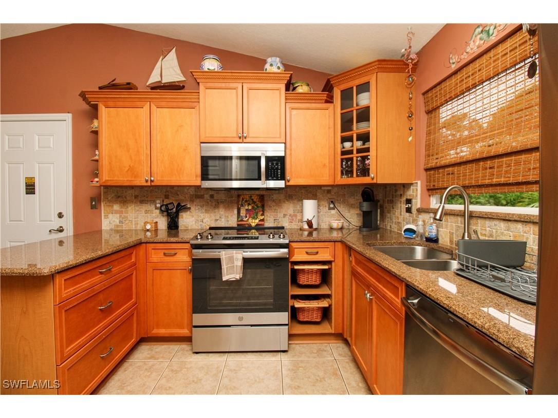 306 Emerald Bay Circle #J-8 Naples FL 34110 225072546 image32