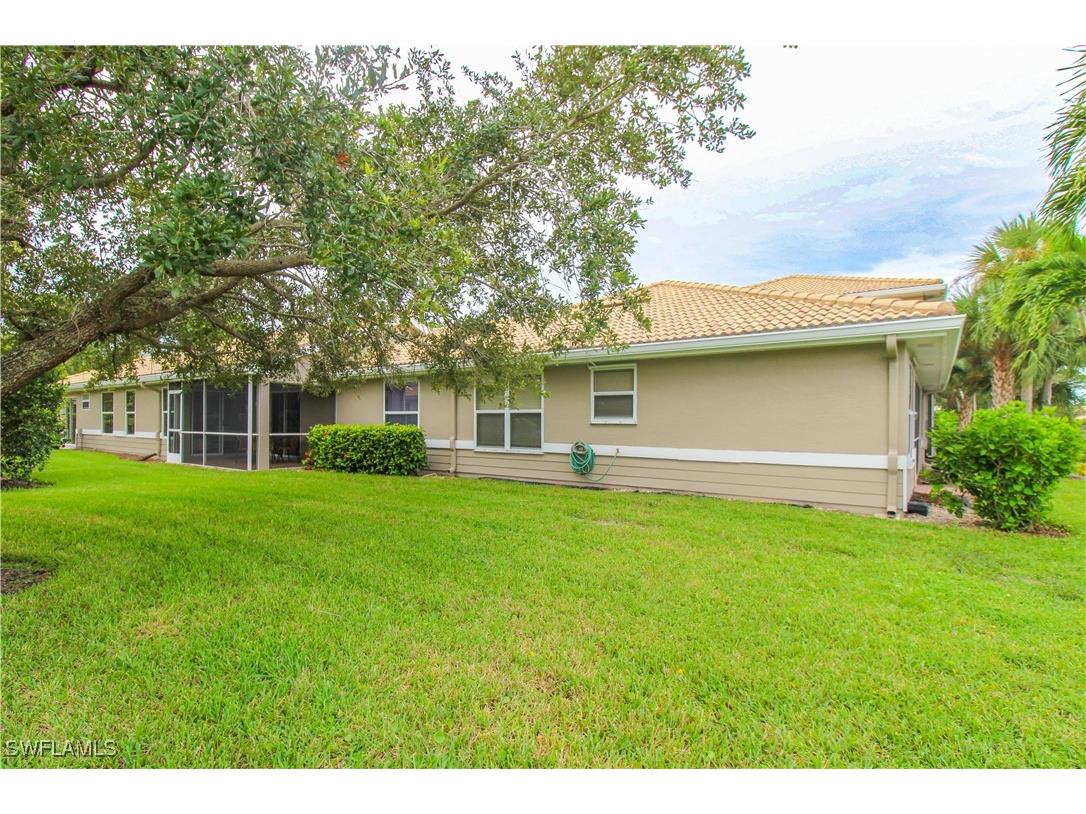 306 Emerald Bay Circle #J-8 Naples FL 34110 225072546 image42