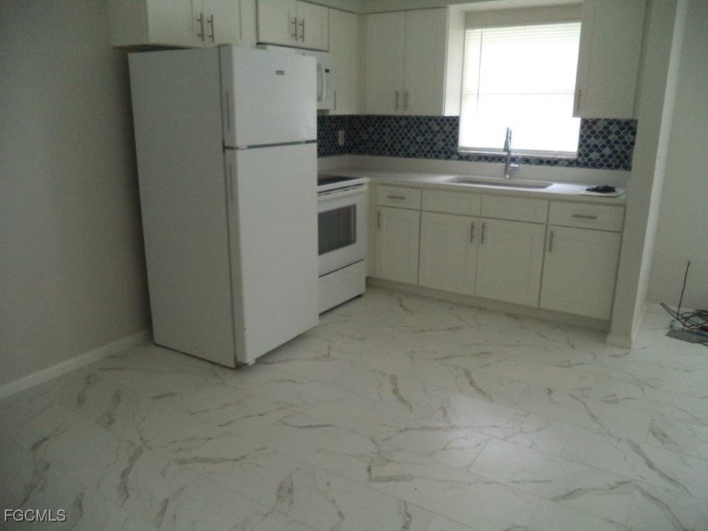 306 Hubbard Avenue North Fort Myers FL 33917 2025010940 image2