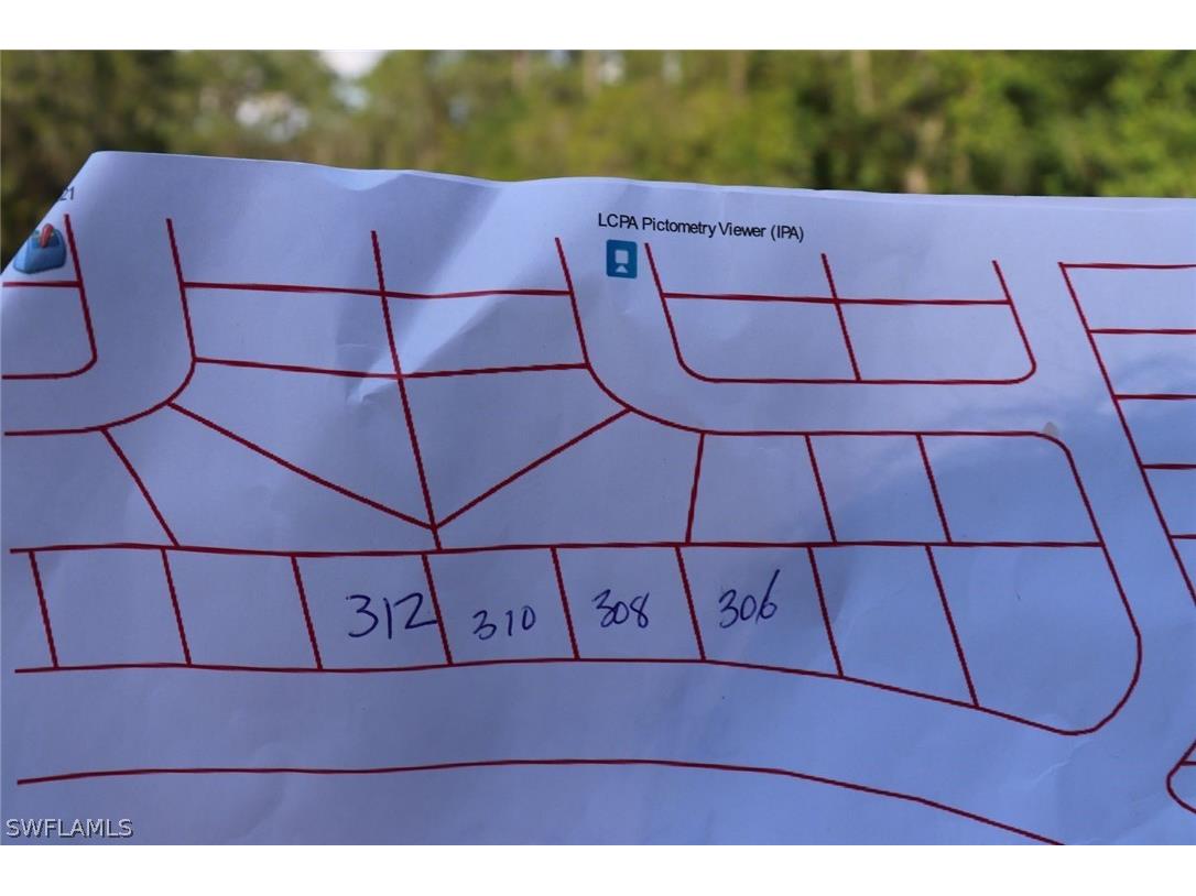 306 Lakeridge Boulevard Lehigh Acres FL 33972 221040226 image1