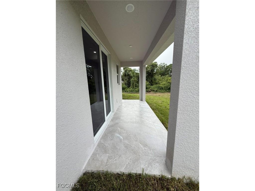 306 Lenz Avenue S Lehigh Acres FL 33974 2025013174 image32