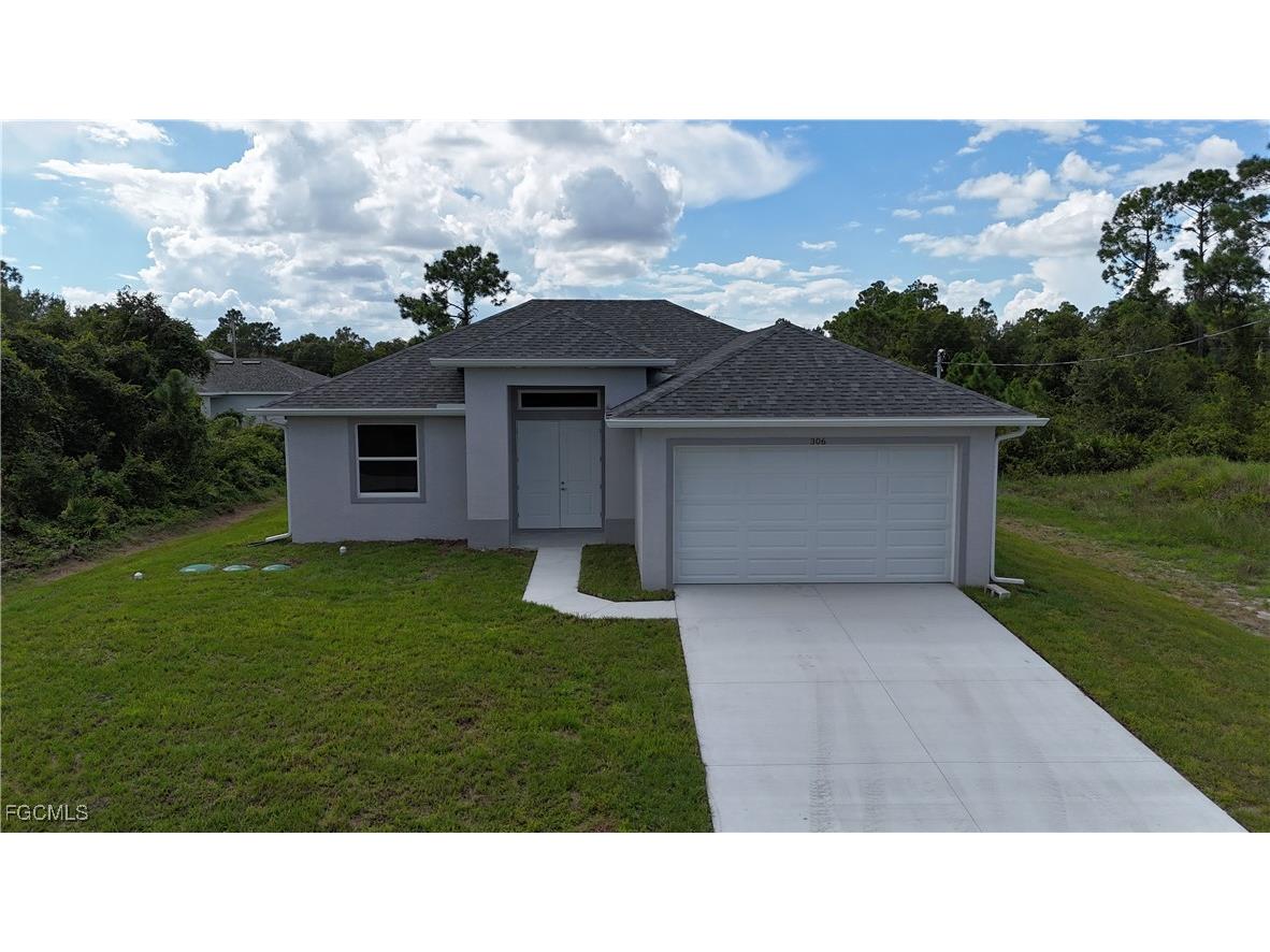 306 Lenz Avenue S Lehigh Acres FL 33974 2025013174 image5