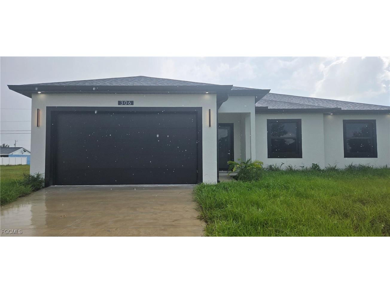 306 NE 10th Terrace Cape Coral FL 33909 2025016855 image1