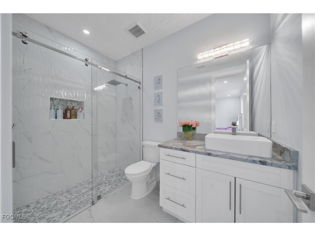 306 NW 3rd Place Cape Coral FL 33993 2025023513 image21