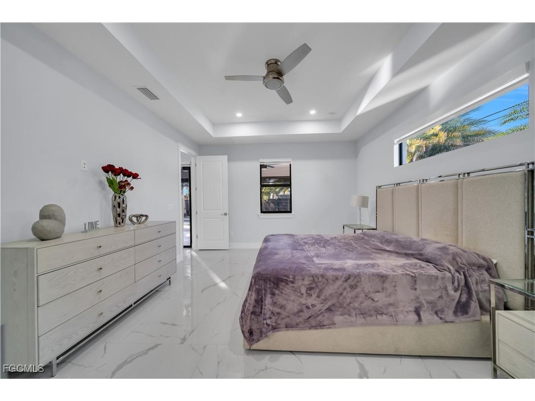 306 NW 3rd Place Cape Coral FL 33993 2025023513 image23