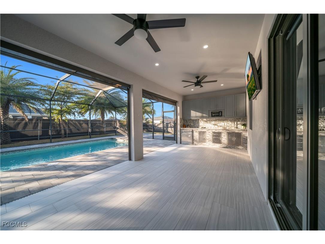 306 NW 3rd Place Cape Coral FL 33993 2025023513 image31