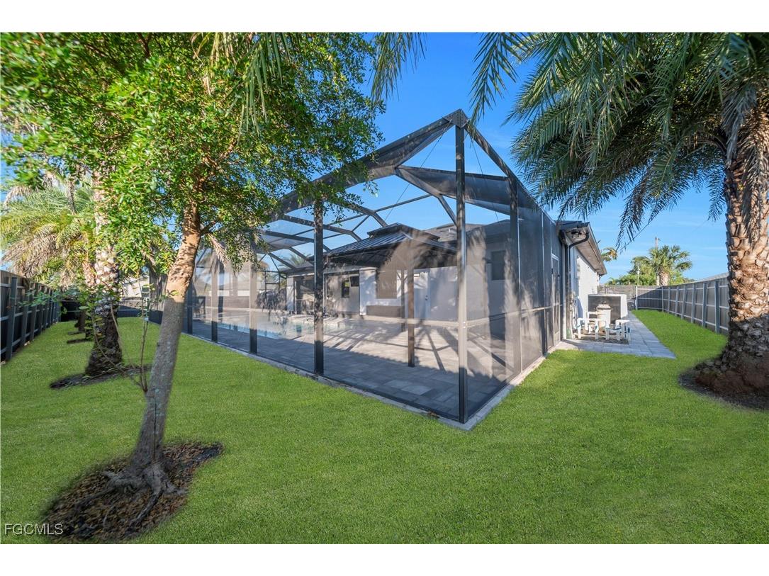 306 NW 3rd Place Cape Coral FL 33993 2025023513 image41