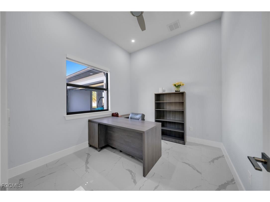 306 NW 3rd Place Cape Coral FL 33993 2025023513 image7