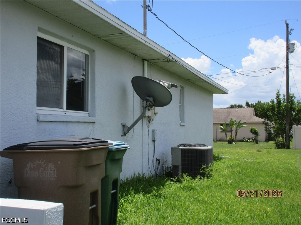 306 SE 2nd Street Cape Coral FL 33990 2025018124 image4
