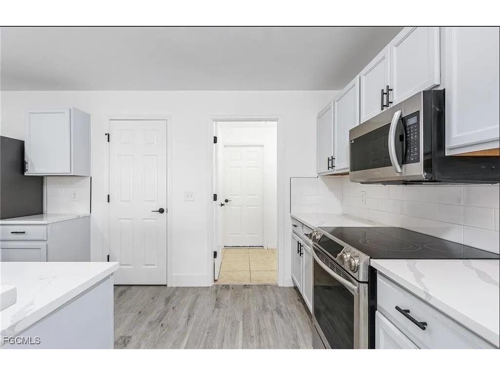 306 Shadow Lakes Drive Lehigh Acres FL 33974 2025006606 image7