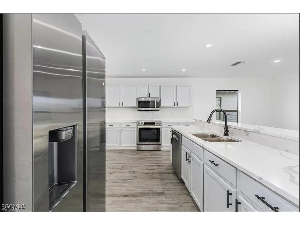 306 Shadow Lakes Drive Lehigh Acres FL 33974 2025006606 image9