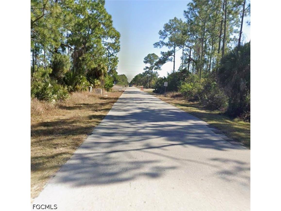 306 W 9th Street Lehigh Acres FL 33972 2026026426 image5
