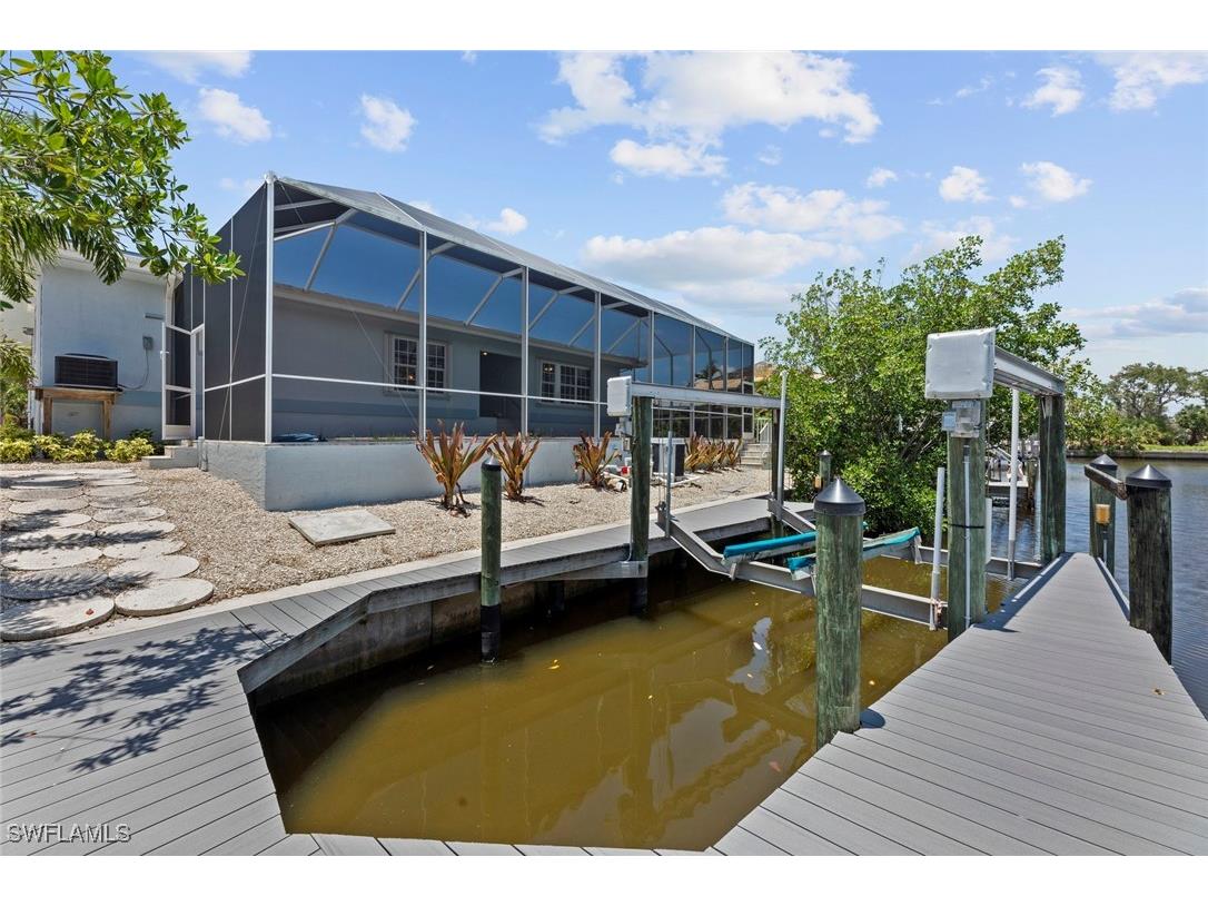 3061 Shell Mound Boulevard Fort Myers Beach FL 33931 225082772 image1