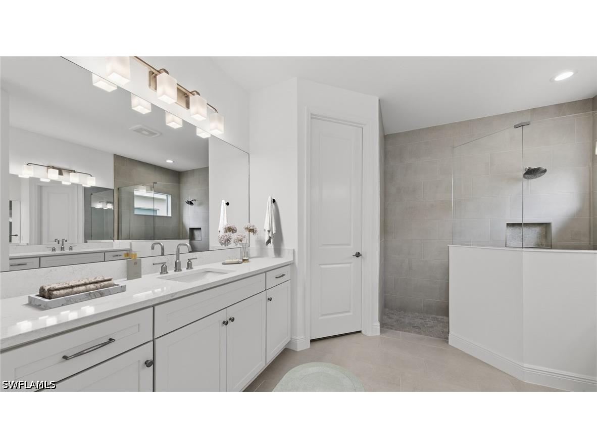 3062 Heritage Pines Drive Fort Myers FL 33905 226007229 image12