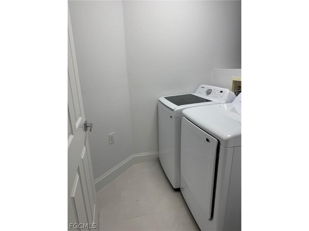 3063 Horizon Lane #1501 Naples FL 34109 2026008676 image12