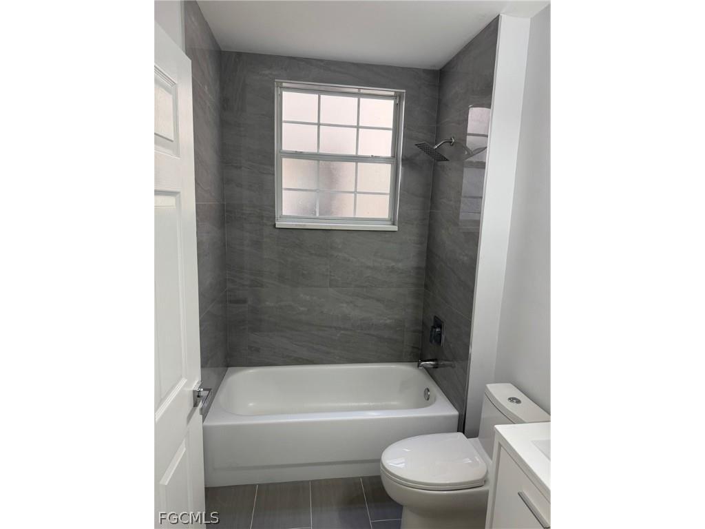 3063 Horizon Lane #1501 Naples FL 34109 2026008676 image15