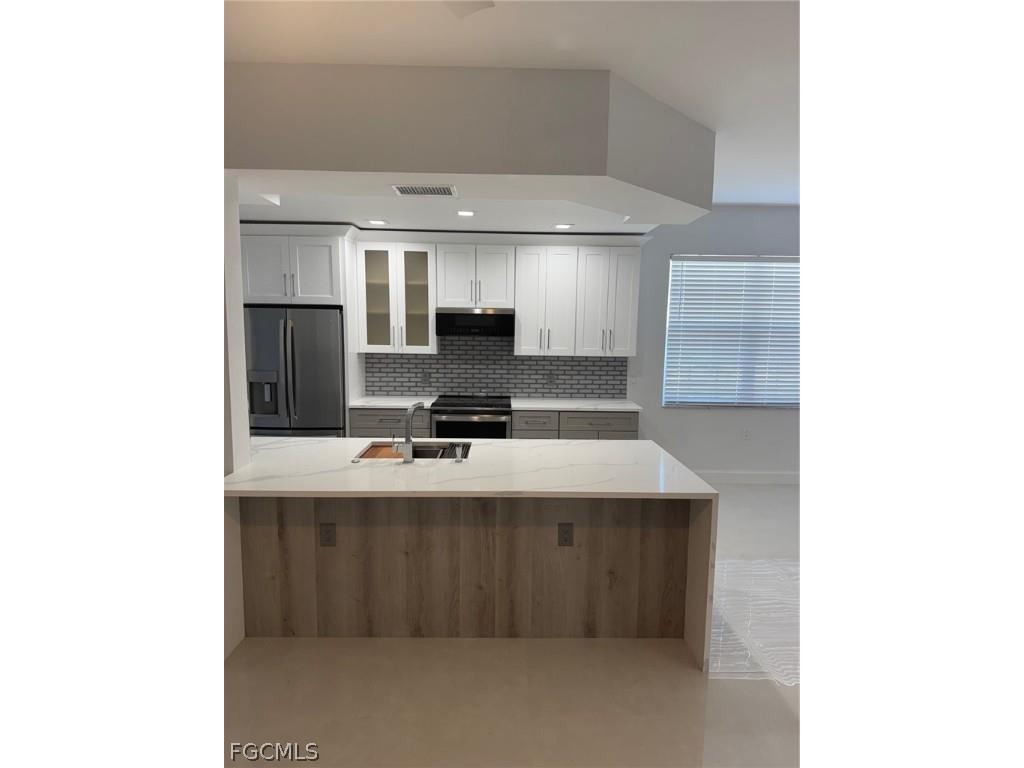 3063 Horizon Lane #1501 Naples FL 34109 2026008676 image3