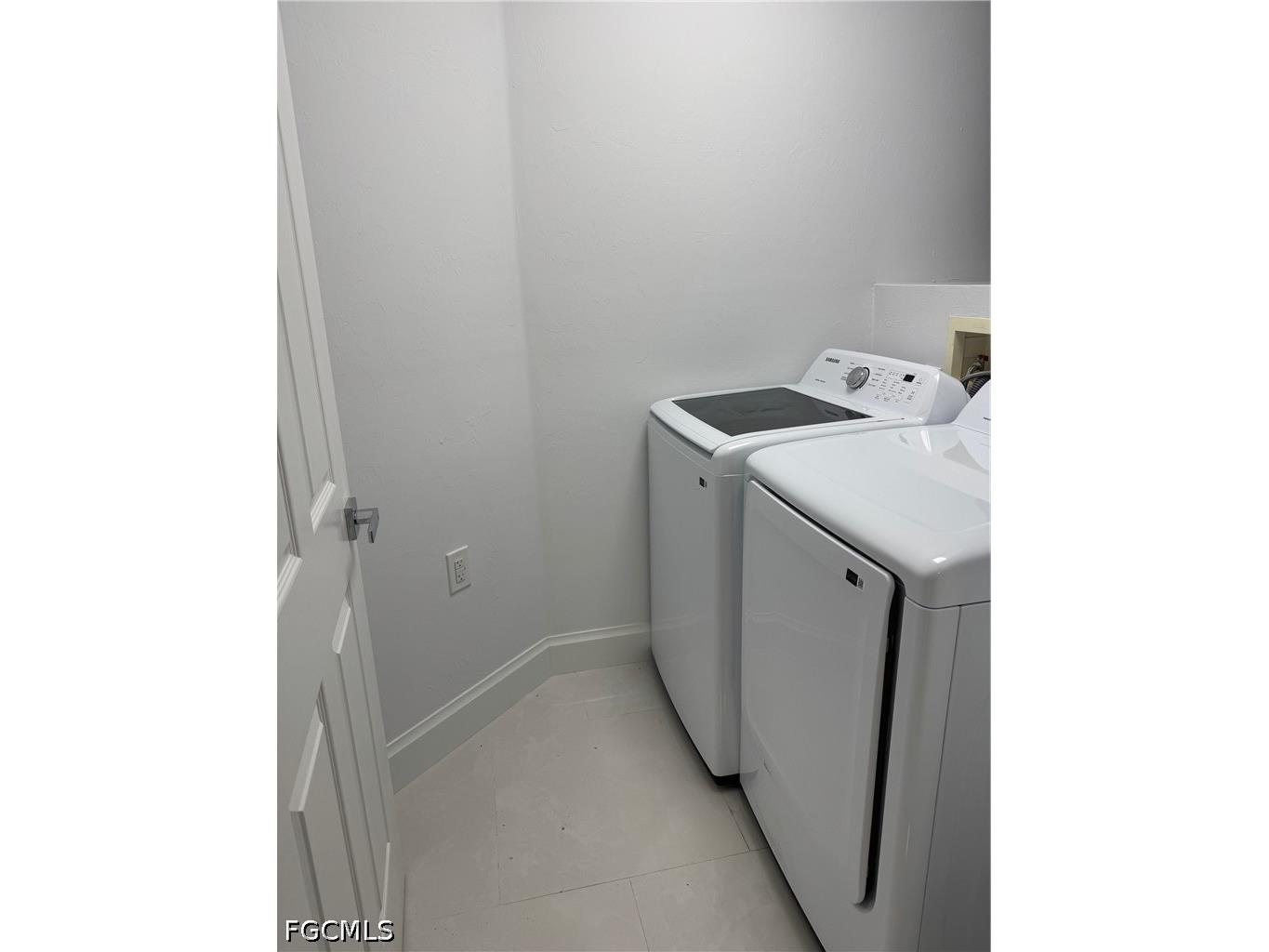 3063 Horizon Lane #1501 Naples FL 34109 2026023328 image12