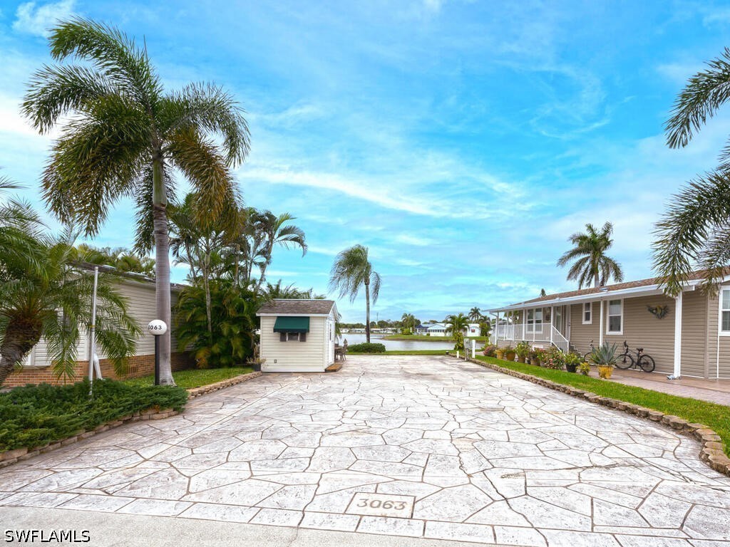 3063 Waterview Point Naples FL 34120 226020091 image2
