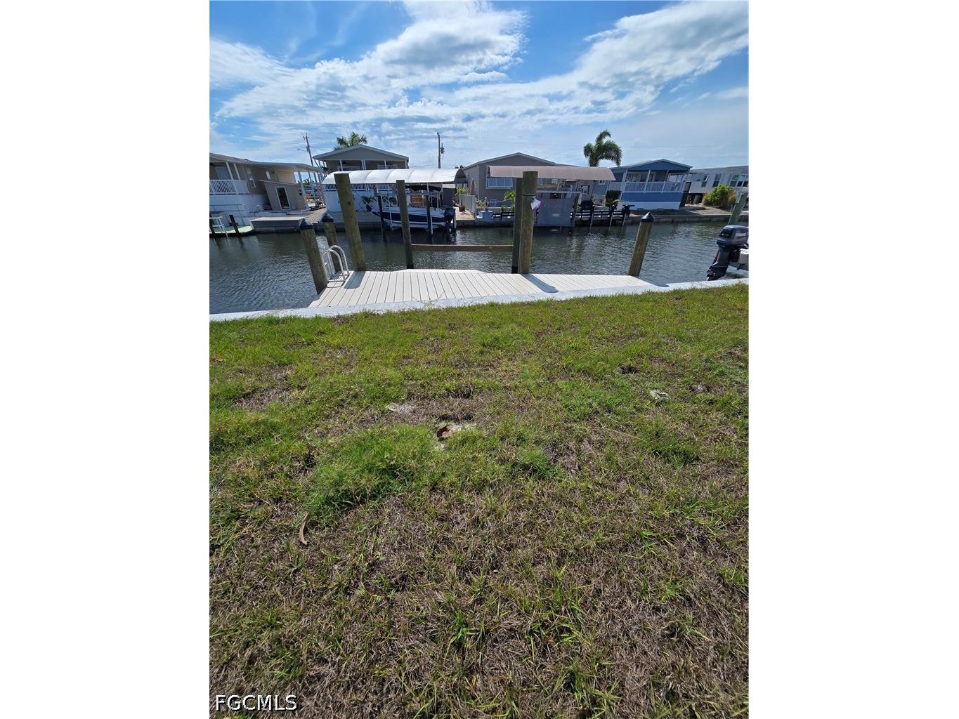 3063 York Road Saint James City FL 33956 2026020403 image1