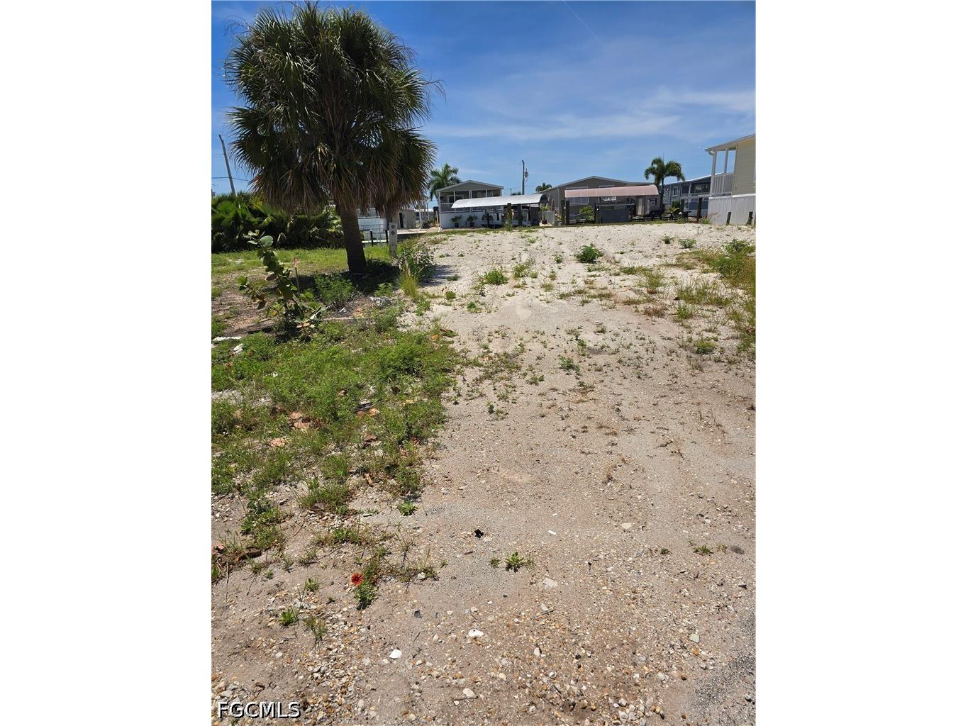 3063 York Road Saint James City FL 33956 2026020403 image5