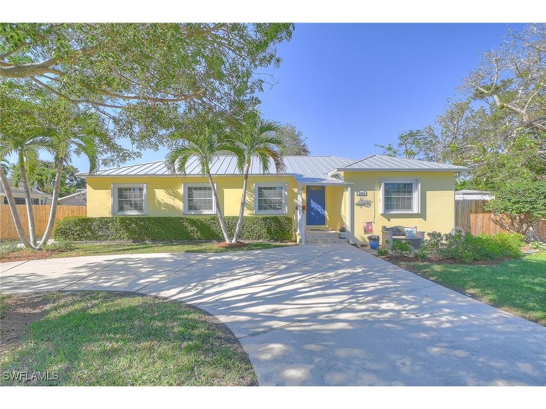 3064 Silvestre Drive Fort Myers FL 33901 224094400 image1