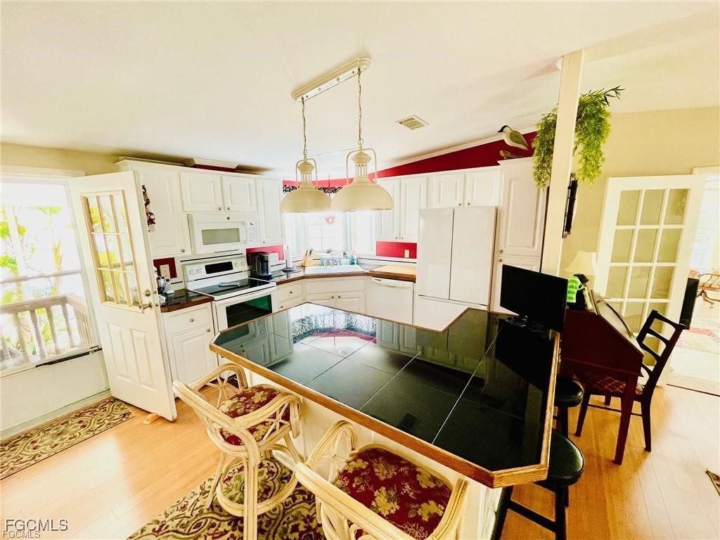 3064 Sloop Lane Saint James City FL 33956 2026001571 image14