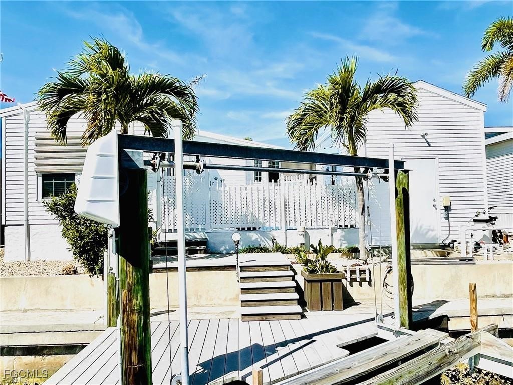 3064 Sloop Lane Saint James City FL 33956 2026001571 image5