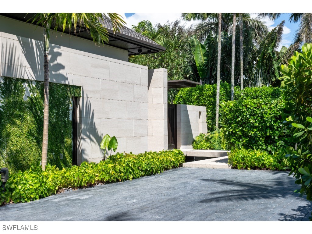 3065 Fort Charles Drive Naples FL 34102 226003044 image3