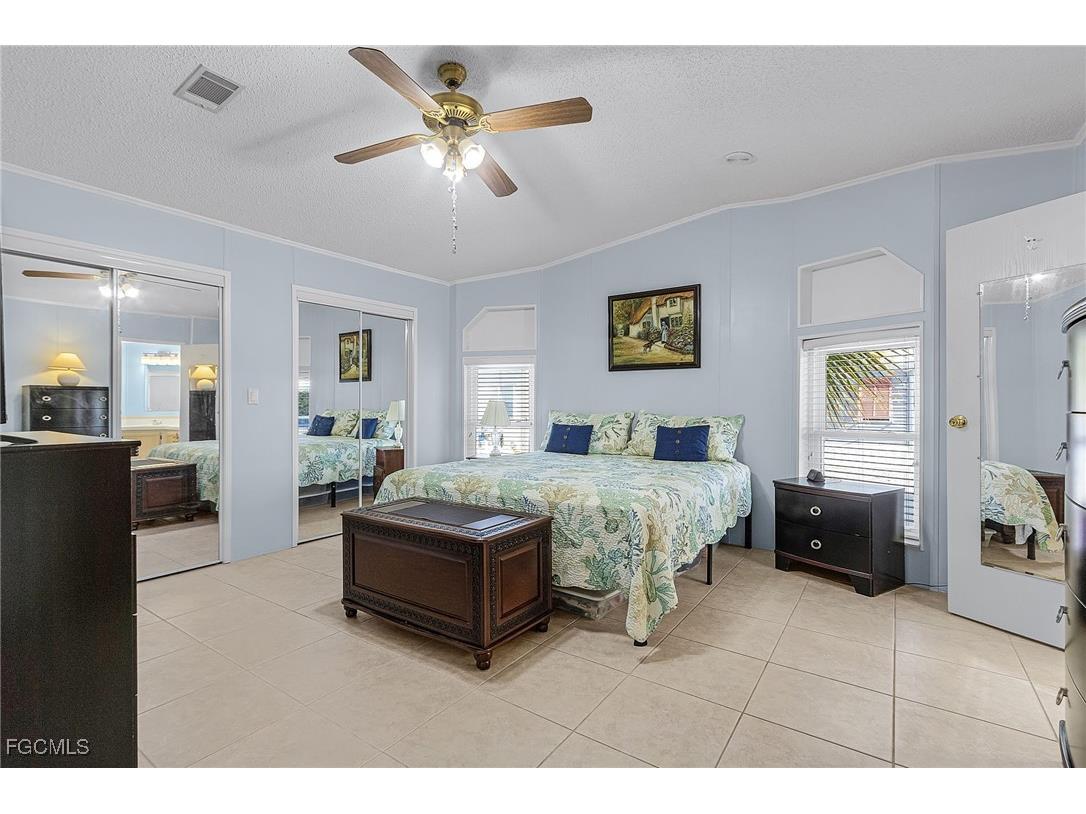 3065 Skipper Lane Saint James City FL 33956 2026001055 image17