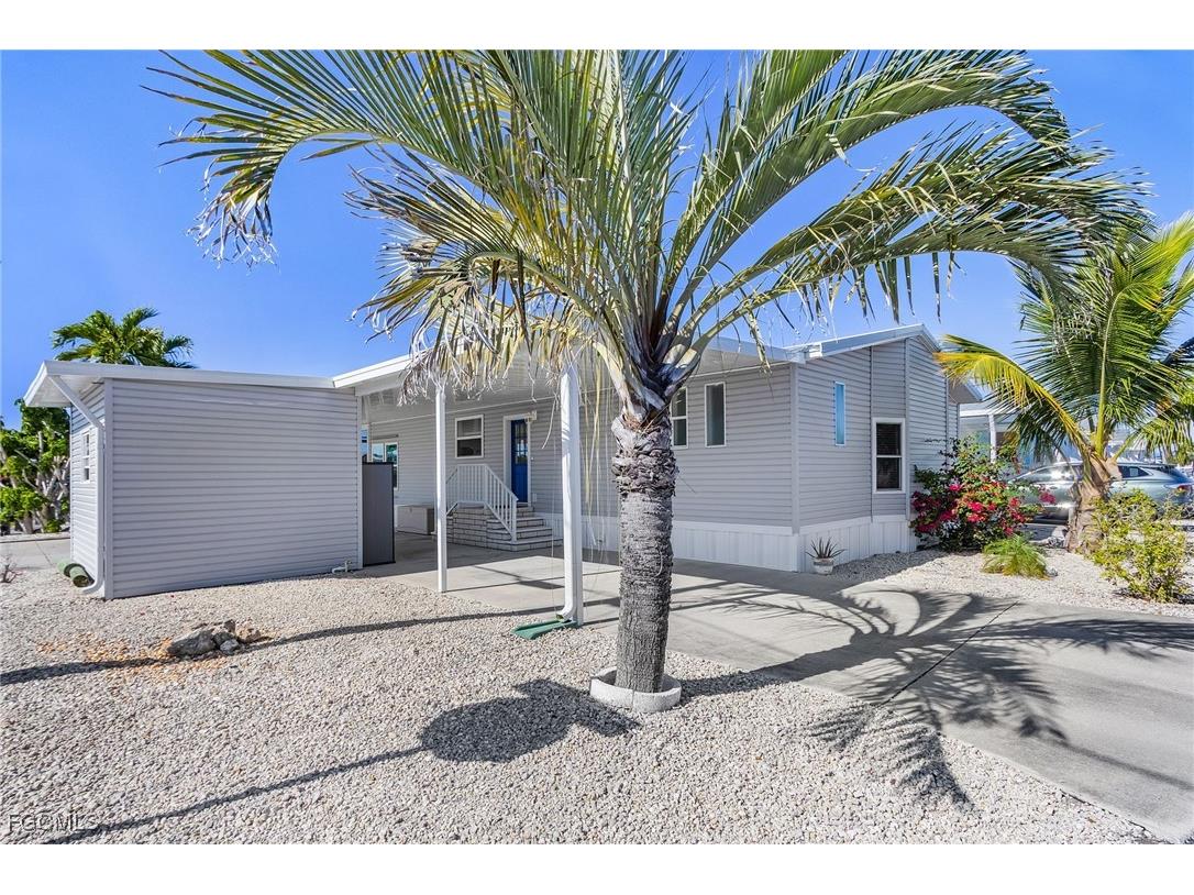 3065 Skipper Lane Saint James City FL 33956 2026001055 image2