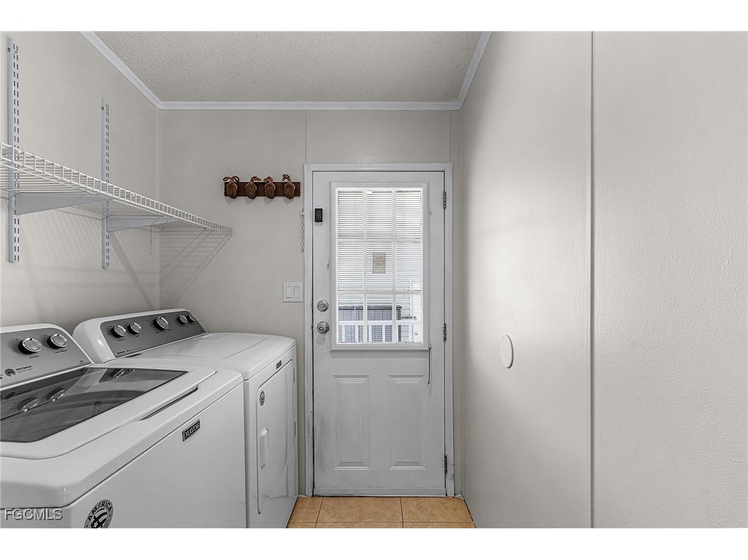 3065 Skipper Lane Saint James City FL 33956 2026001055 image24