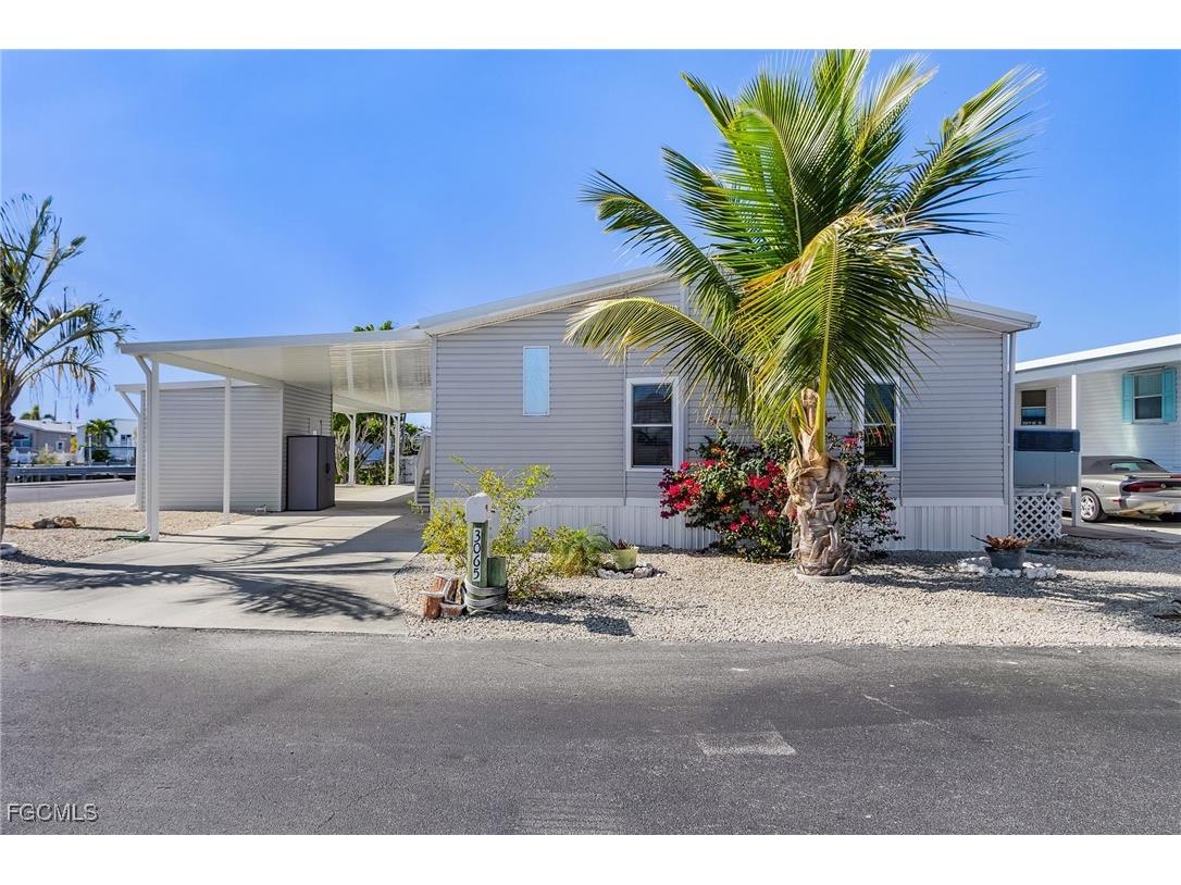 3065 Skipper Lane Saint James City FL 33956 2026001055 image27