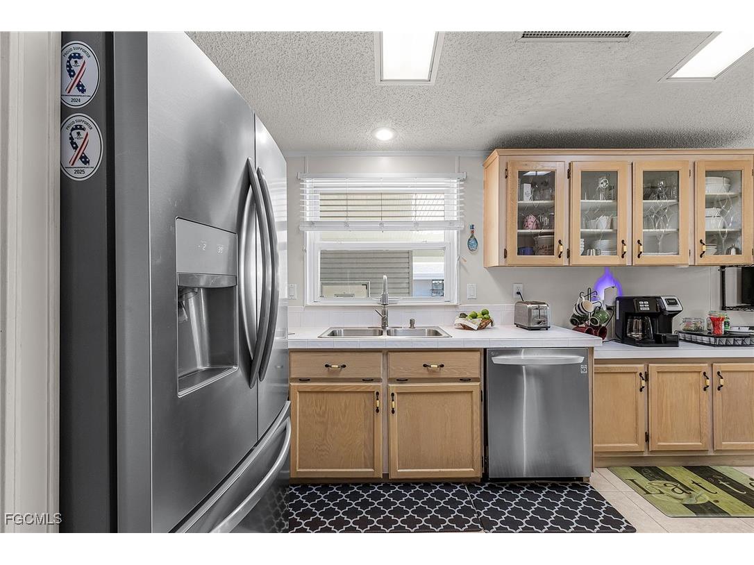 3065 Skipper Lane Saint James City FL 33956 2026001055 image8