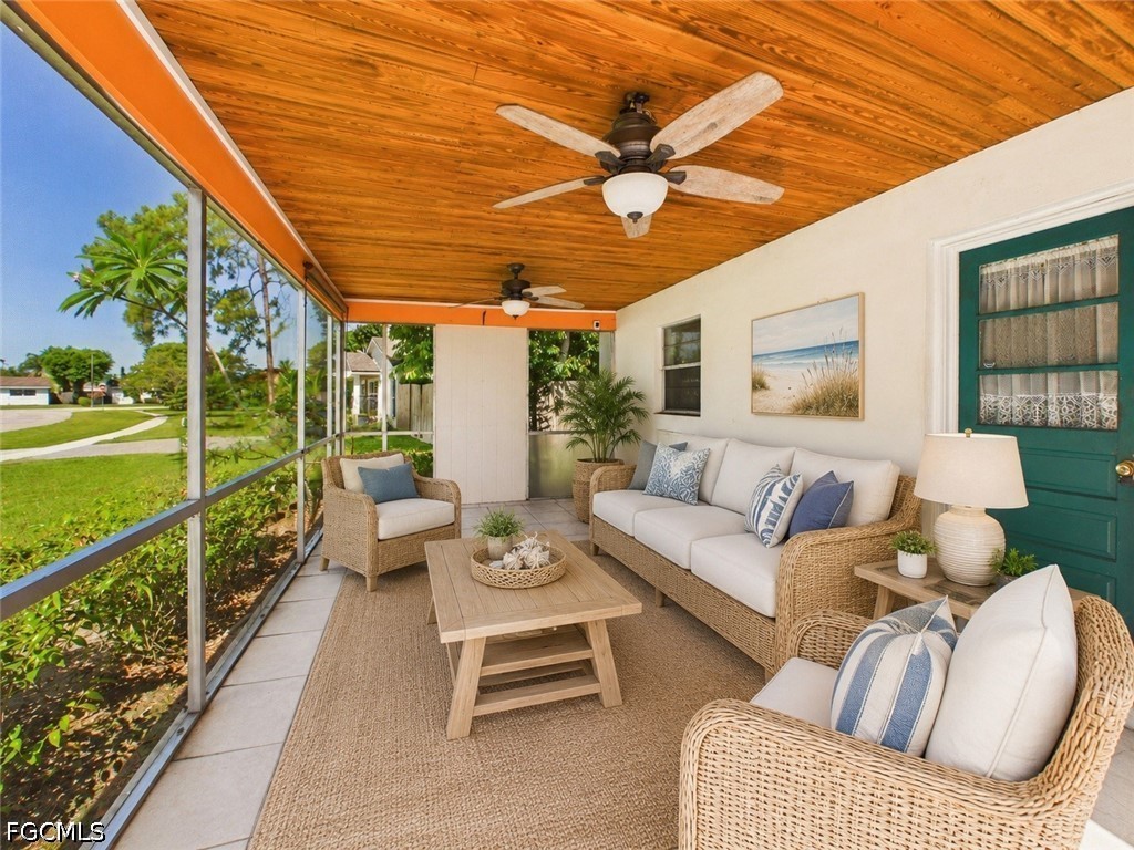 3067 Buena Vista Lane Naples FL 34105 2026023154 image2
