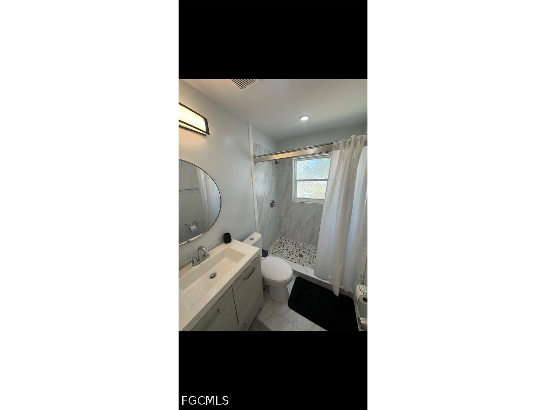 3067 Royal Palm Avenue Fort Myers FL 33901 2026015678 image7