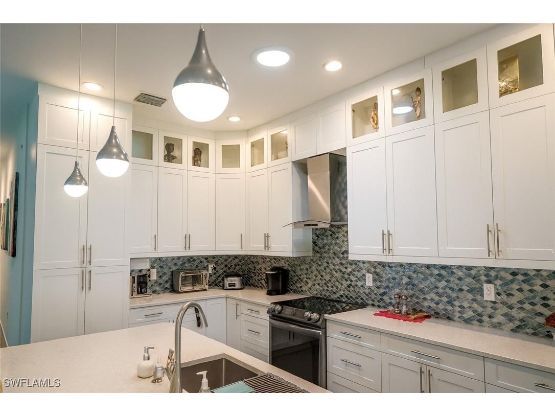 3068 2nd Street NW Naples FL 34120 225081881 image13