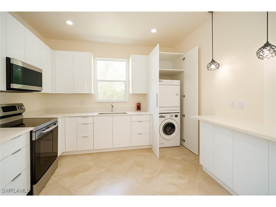 3068 2nd Street NW Naples FL 34120 225081881 image31