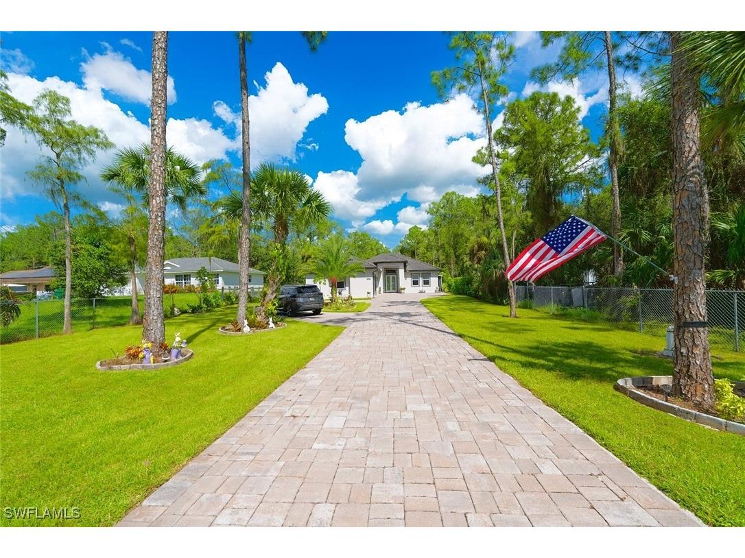 3068 2nd Street NW Naples FL 34120 225081881 image5