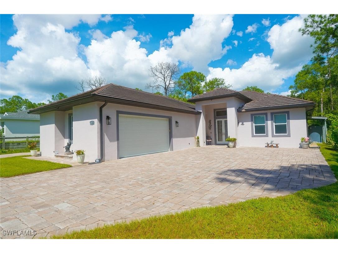 3068 2nd Street NW Naples FL 34120 225081881 image9