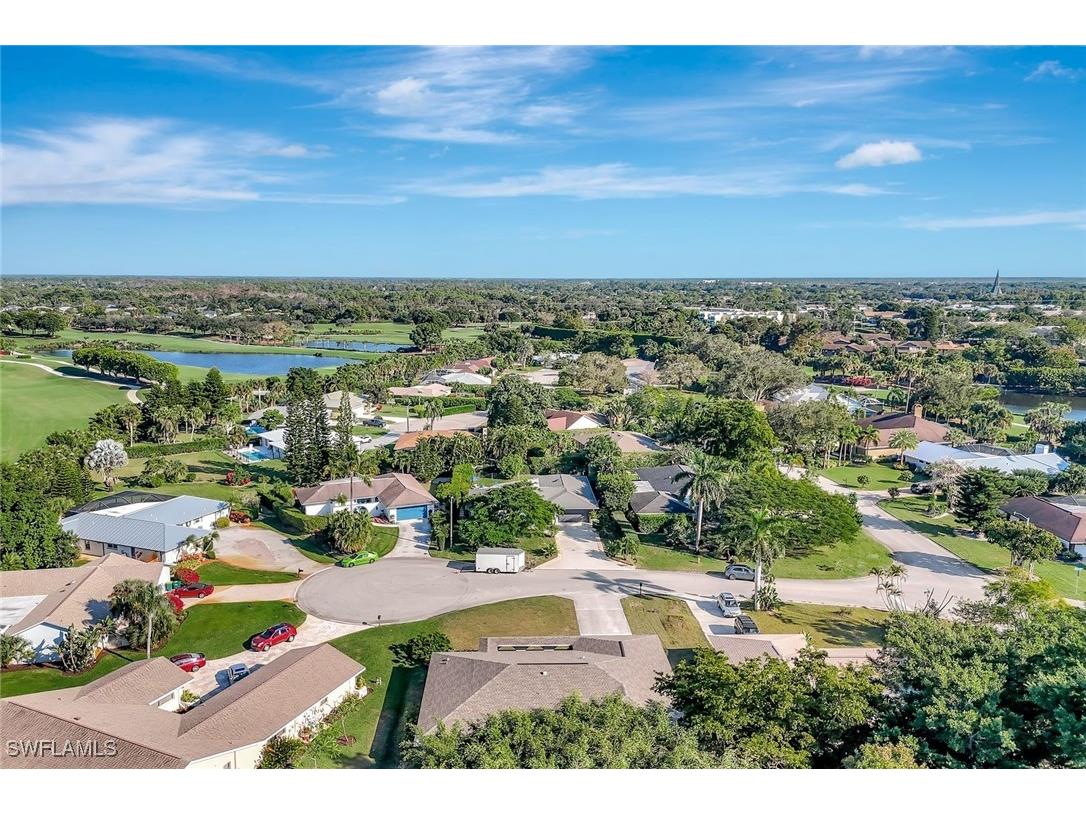 307 Country Club Drive Naples FL 34110 225083556 image13