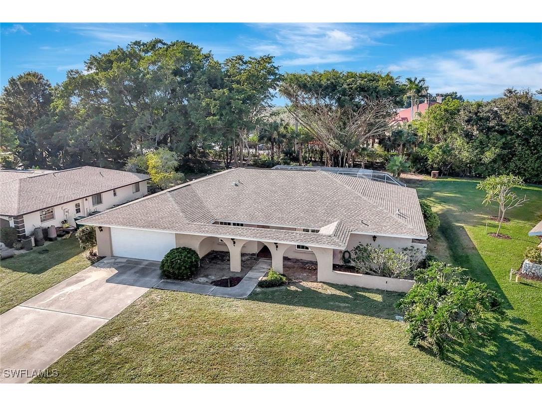 307 Country Club Drive Naples FL 34110 225083556 image14