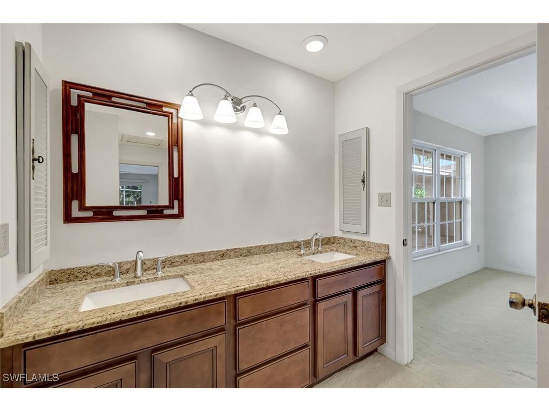 307 Country Club Drive Naples FL 34110 225083556 image31