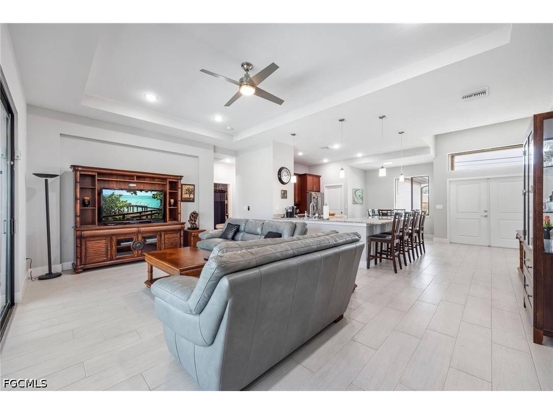 307 Gleason Parkway Cape Coral FL 33914 2026014100 image14