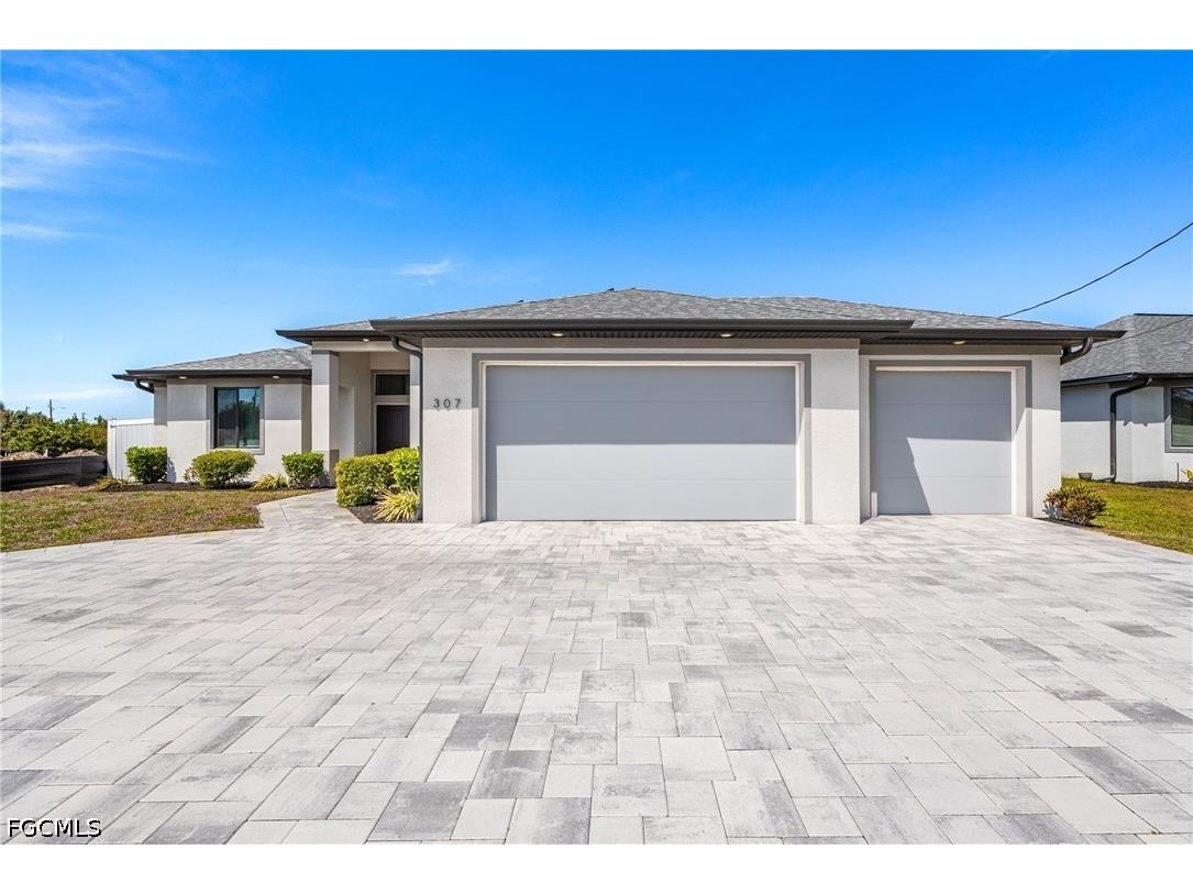 307 Gleason Parkway Cape Coral FL 33914 2026014100 image5