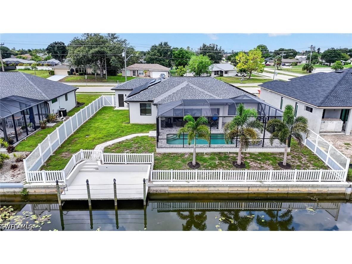 307 Gleason Parkway Cape Coral FL 33914 226024834 image2