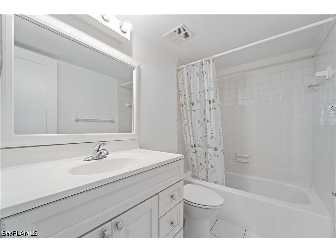 307 Goodlette-Frank Road S #B202 Naples FL 34102 226016499 image17