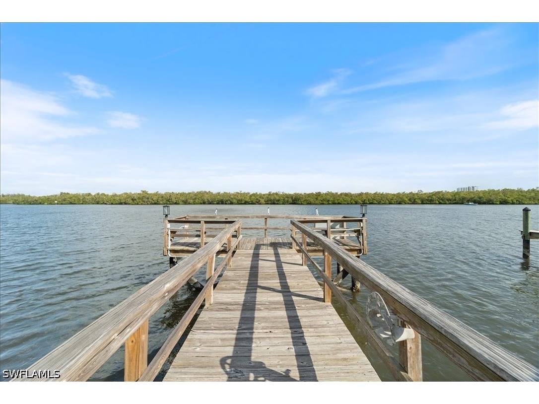 307 Goodlette-Frank Road S #B202 Naples FL 34102 226016499 image3